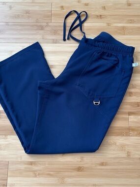 Women’s Careisma Scrub Petite Navy Blue Pants Size PM Uniform Scrubs Drawstring
